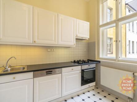 Pronájem bytu, 4+1, 151 m²