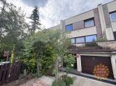 Pronájem domu/vily, 265 m²