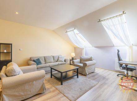 Pronájem bytu, 3+kk, 93 m²