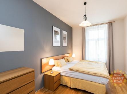 Pronájem bytu, 3+kk, 85 m²