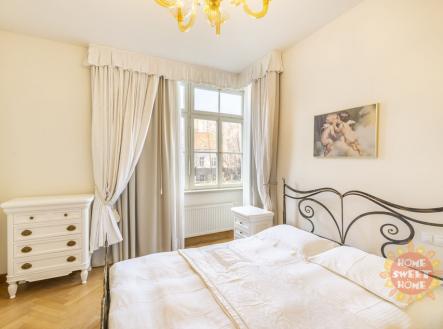 Pronájem bytu, 2+kk, 72 m²