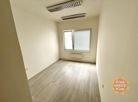 Pronájem kanceláře, 21 m²