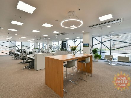 Pronájem kanceláře, 664 m²
