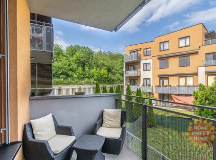 Pronájem bytu, 1+kk, 33 m² obrázek