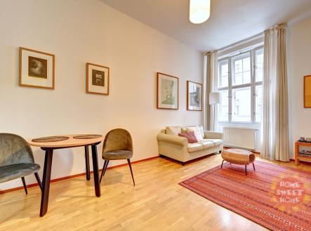 Pronájem bytu, 2+kk, 50 m²