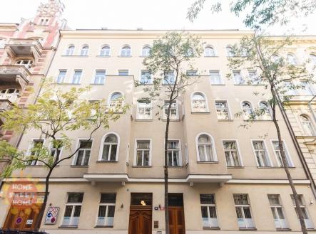 Pronájem bytu, 2+1, 91 m²