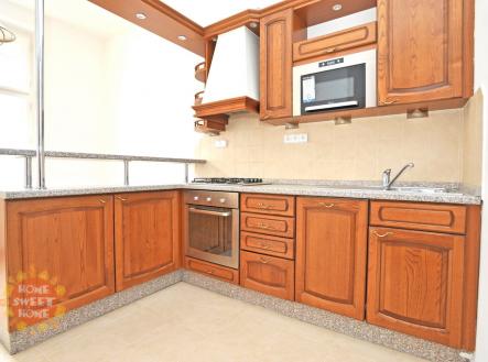 Pronájem bytu, 2+1, 91 m²