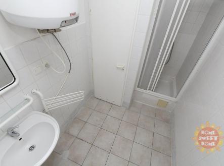 Pronájem bytu, 1+kk, 29 m²