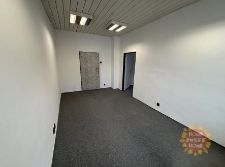 Pronájem kanceláře, 37 m²