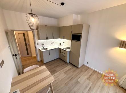 Pronájem bytu, 2+kk, 44 m²