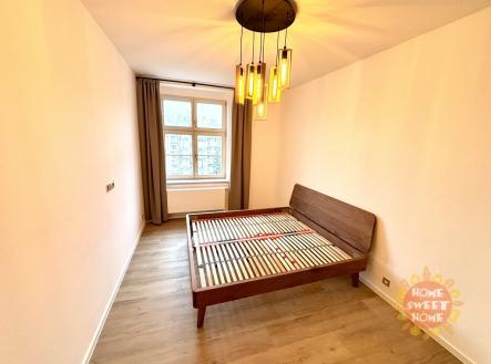 Pronájem bytu, 2+kk, 44 m²