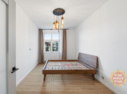 Pronájem bytu, 2+kk, 44 m²