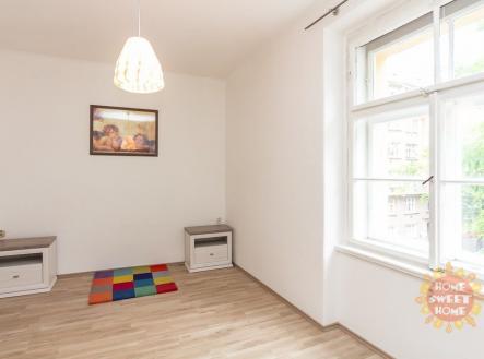 Pronájem bytu, 2+1, 70 m²