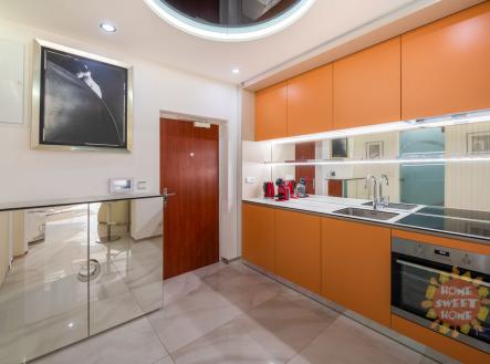 Pronájem bytu, 1+kk, 53 m²