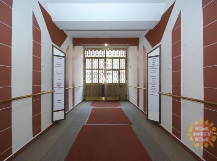 Pronájem kanceláře, 28 m²