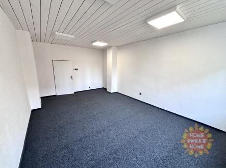 Pronájem kanceláře, 28 m²