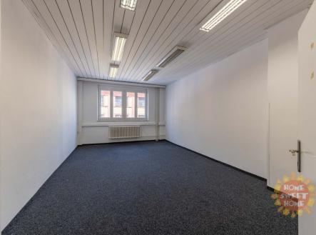 Pronájem kanceláře, 28 m²