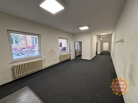 Pronájem kanceláře, 94 m²