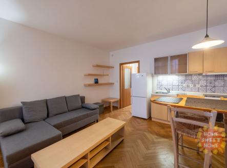 Pronájem bytu, 2+kk, 50 m²