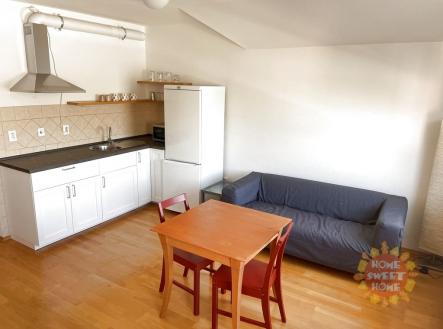 Pronájem bytu, 1+kk, 35 m²