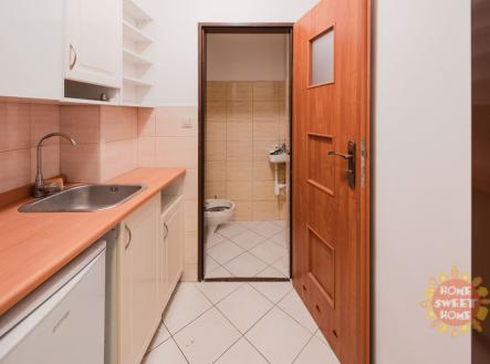 Prodej kanceláře, 120 m²