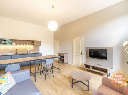 Pronájem bytu, 2+kk, 43 m²