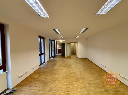 Pronájem kanceláře, 50 m²