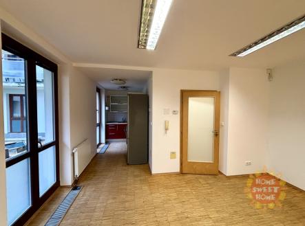 Pronájem bytu, 1+kk, 50 m²