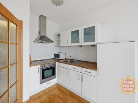 Pronájem bytu, 1+kk, 32 m²