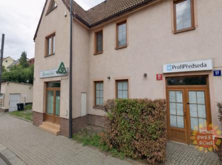 Pronájem kanceláře, 60 m²