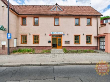 Pronájem kanceláře, 60 m²