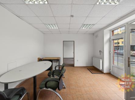 Pronájem kanceláře, 60 m²