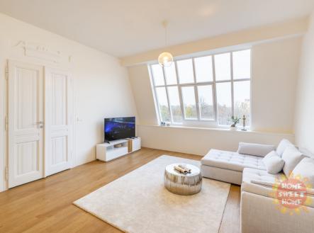 Pronájem bytu, 3+kk, 93 m²