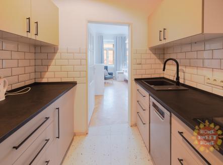 Pronájem bytu, 1+kk, 30 m²