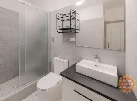 Pronájem bytu, 1+kk, 30 m²