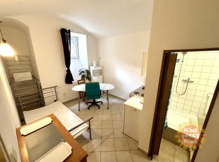 Pronájem bytu, 1+kk, 19 m²