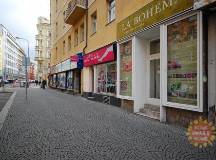 Pronájem obchodní prostor, 70 m²