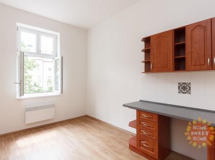 Pronájem bytu, 2+1, 75 m²