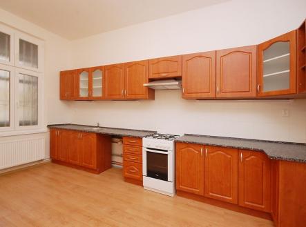 Pronájem bytu, 2+1, 75 m²