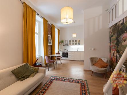 Pronájem bytu, 2+kk, 56 m²