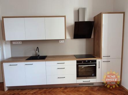 Pronájem bytu, 3+kk, 72 m²