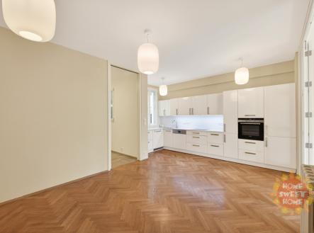 Pronájem bytu, 3+1, 103 m²