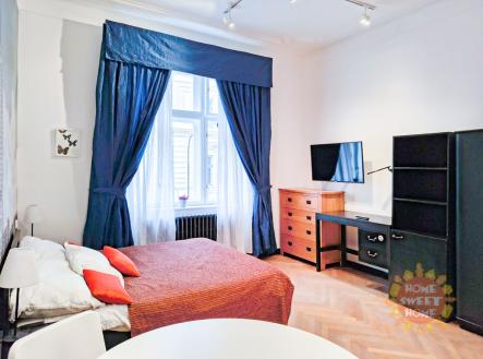 Pronájem bytu, 1+kk, 31 m²