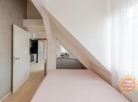 Pronájem bytu, 2+kk, 46 m²