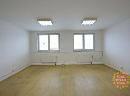 Pronájem kanceláře, 206 m²