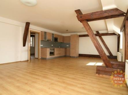 Pronájem bytu, 2+kk, 64 m²