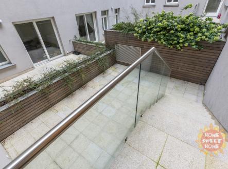 Pronájem bytu, 3+kk, 102 m²