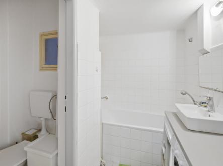 Pronájem bytu, 1+kk, 31 m²