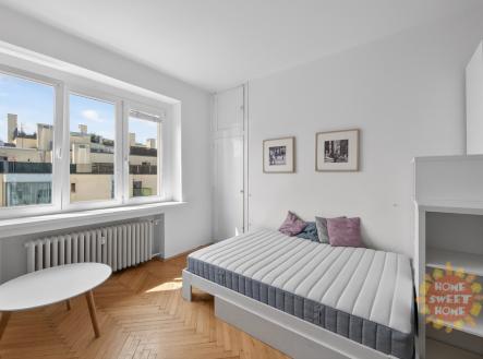 Pronájem bytu, 1+kk, 31 m²