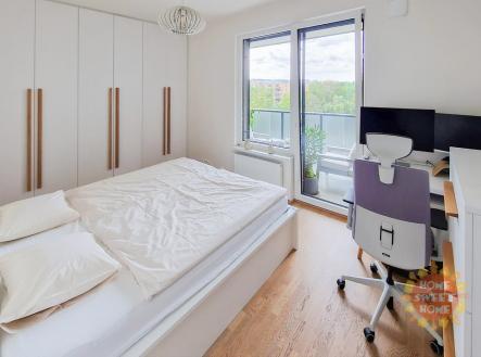 Pronájem bytu, 2+kk, 69 m²